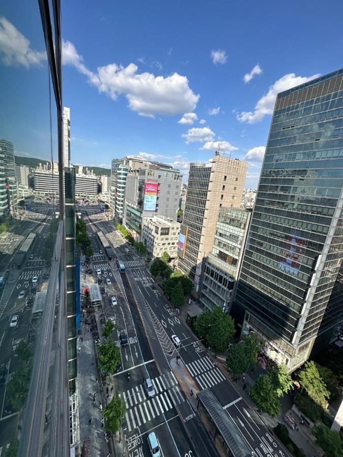 Hongdae Guesthouse 1Min From Hongik Uni Station Exit #1 首爾 外观 照片