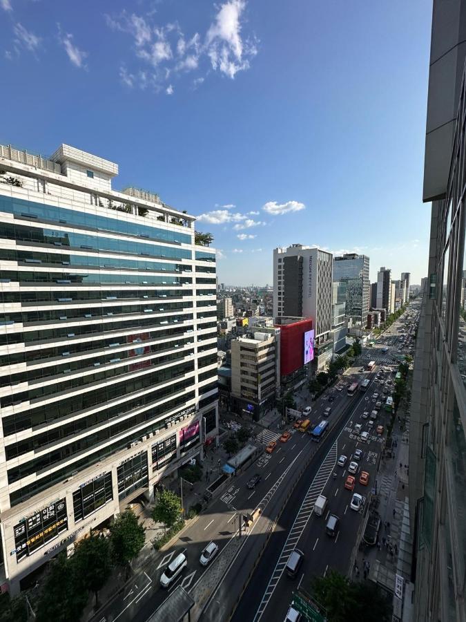 Hongdae Guesthouse 1Min From Hongik Uni Station Exit #1 首爾 外观 照片